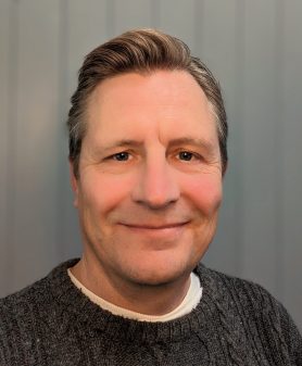 Portrait of Steve Thom