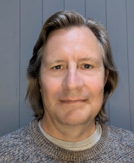 Potrait of Steve Thom, male counsellor & coach